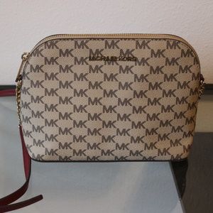 Michael Kors Crossbody Purse